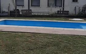 Casa con Pileta y Quincho cerca de Salta - Ideal para desconectar